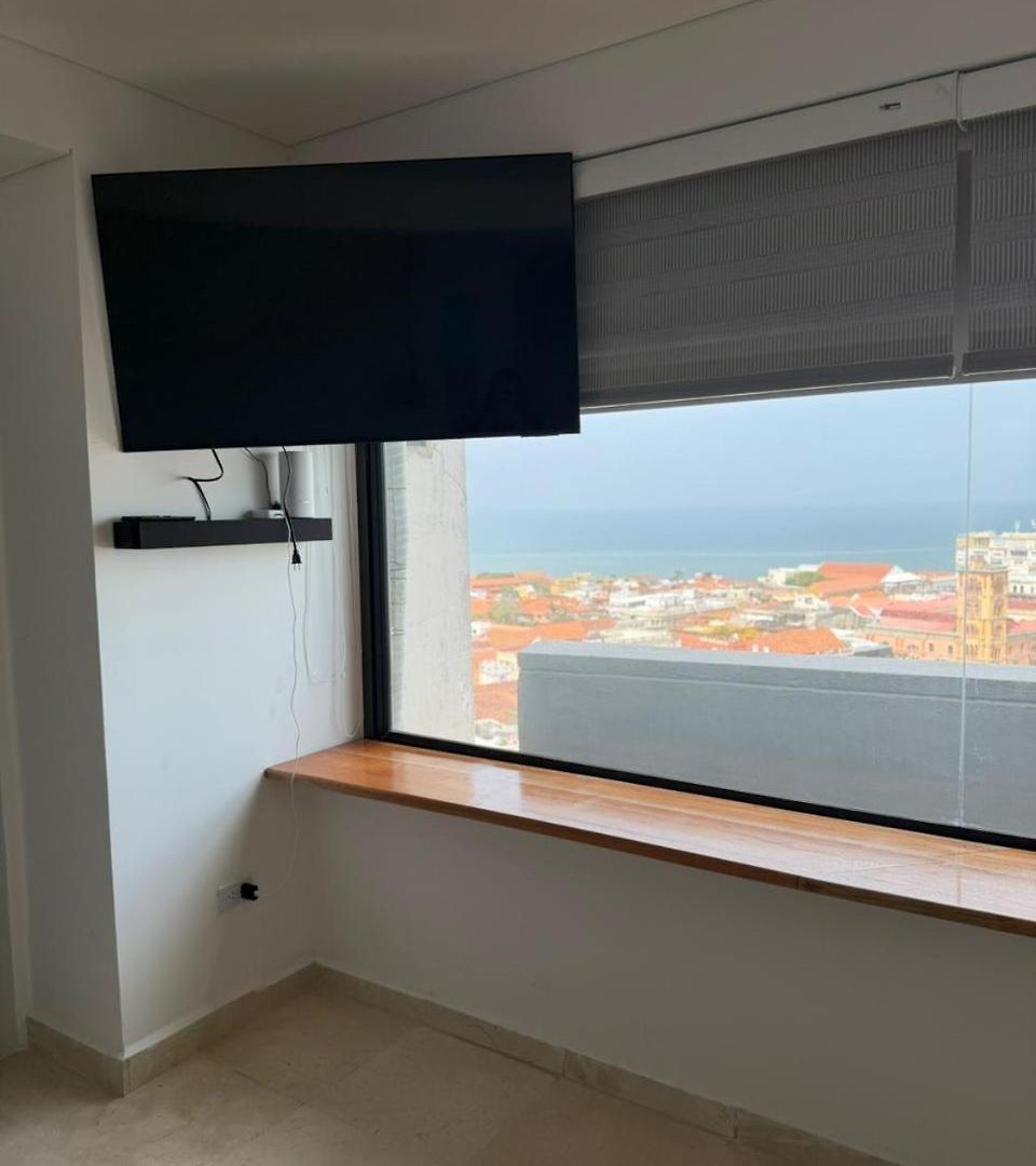 Del Mar View Apartment
