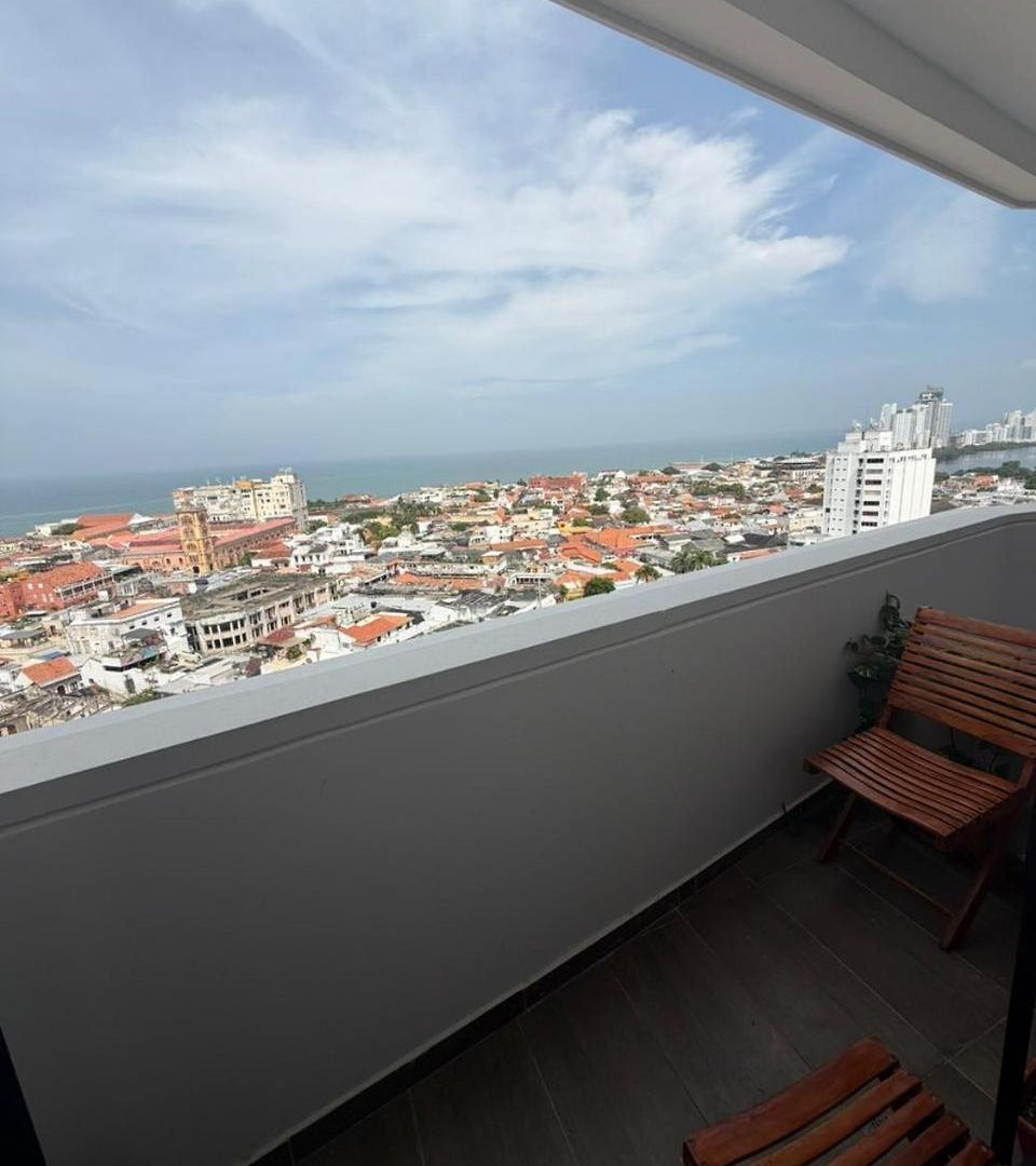 Del Mar View Apartment
