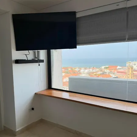 Del Mar View Apartment