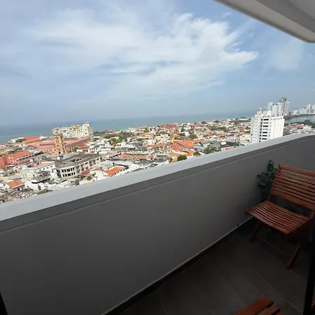 Del Mar View Apartment